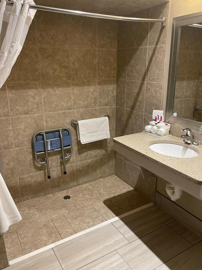 Spark By Hilton La Crosse Onalaska מראה חיצוני תמונה