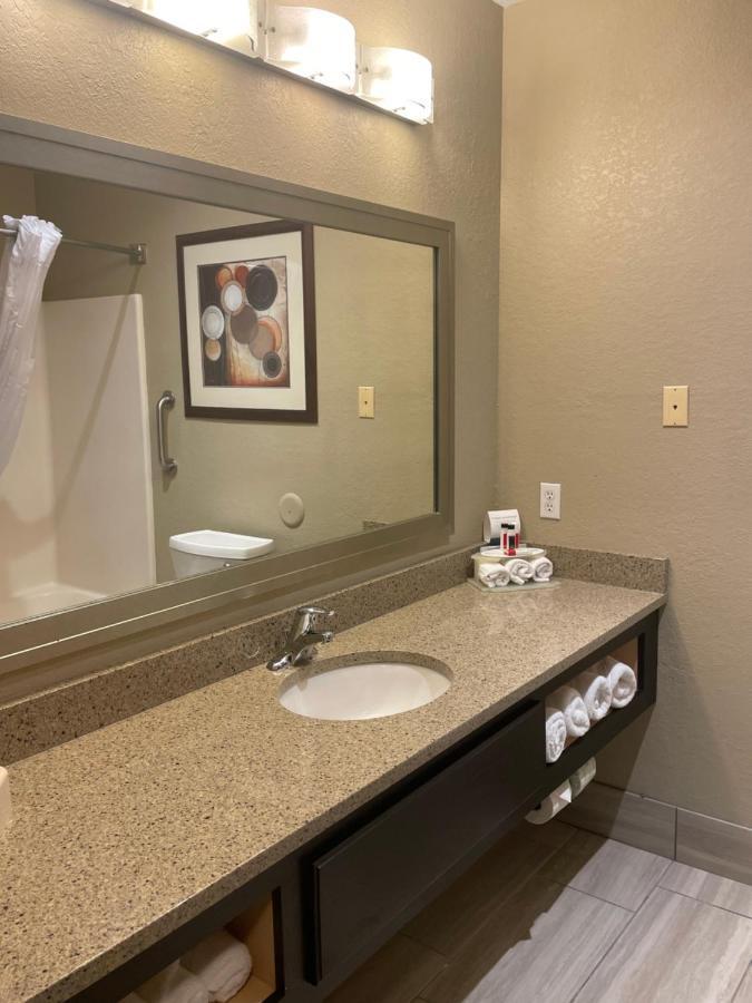 Spark By Hilton La Crosse Onalaska מראה חיצוני תמונה